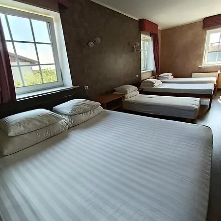 Guest house Urusel