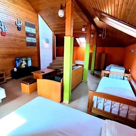Guest house Urusel