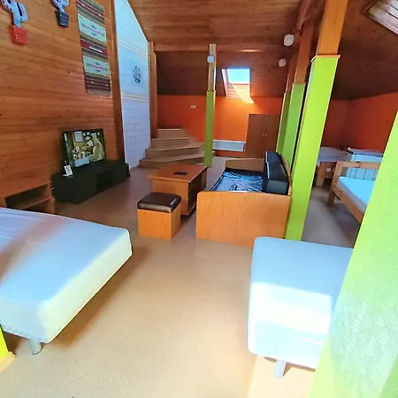 Urusel Πανσιόν 3*