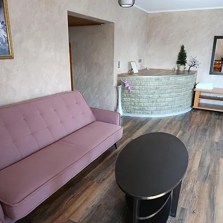 Urusel Gasthof Reval